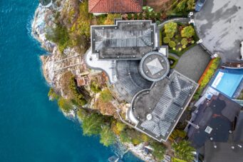 270 DEGREE WATERFRONT VIEWS WITH PRIVATE DOCK - 5310 Seaside Place, West Vancouver